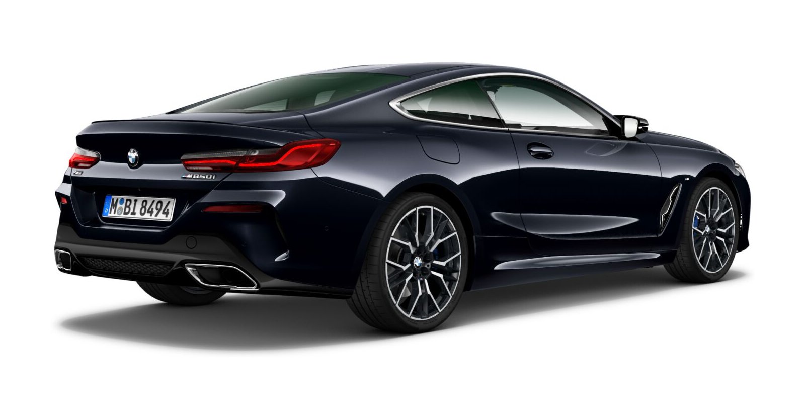 BMW BMW 8er in Schwarz von hinten BMW BMW 8er in Schwarz von hinten