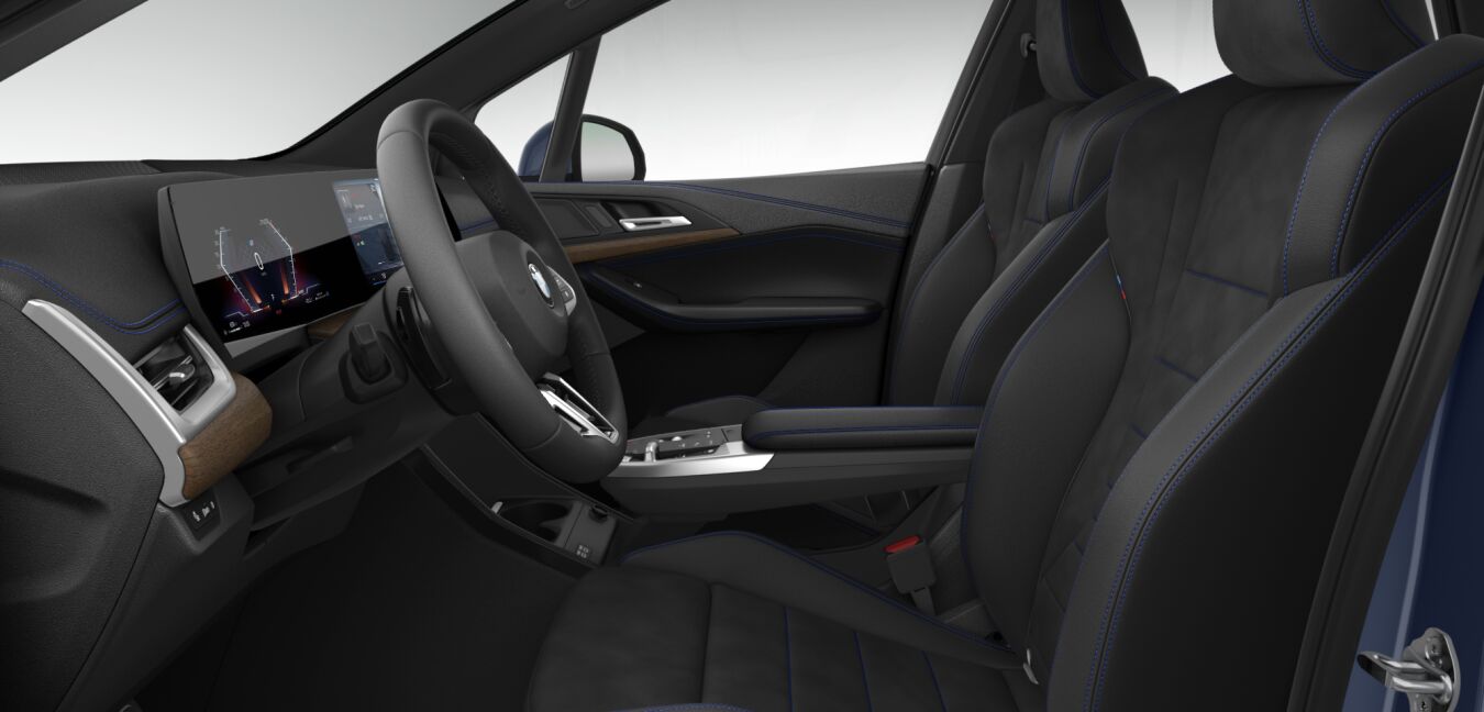 BMW BMW 2er im Innenraum seitlich BMW BMW 2er im Innenraum seitlich