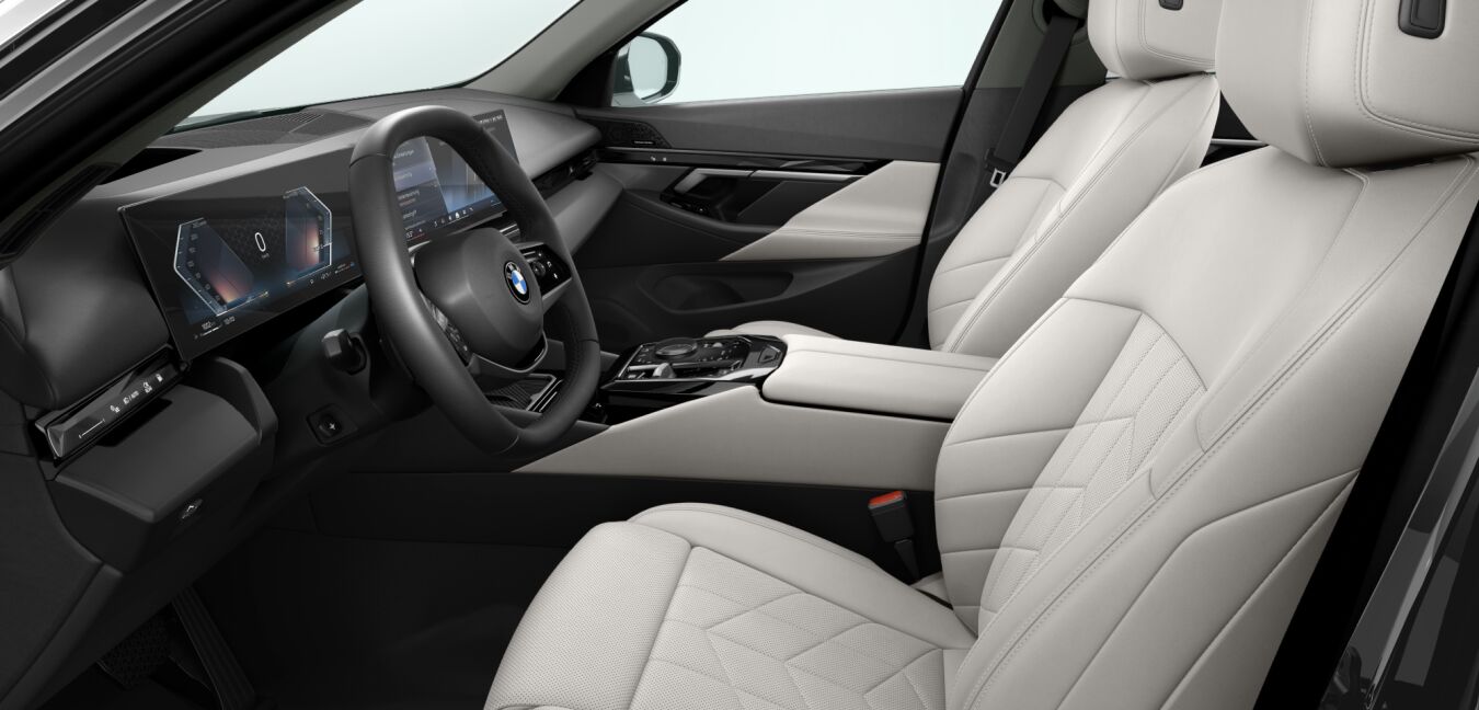 BMW BMW 5er im Innenraum seitlich BMW BMW 5er im Innenraum seitlich