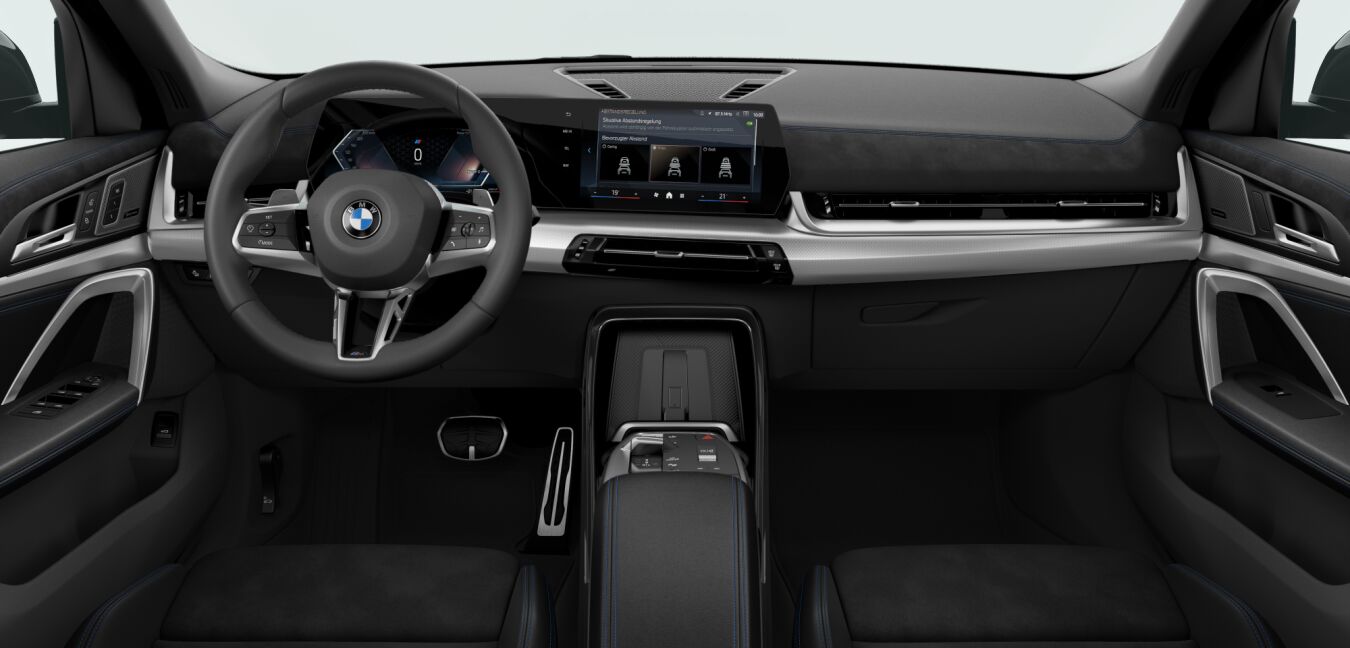 BMW BMW X im Innenraum von vorne
