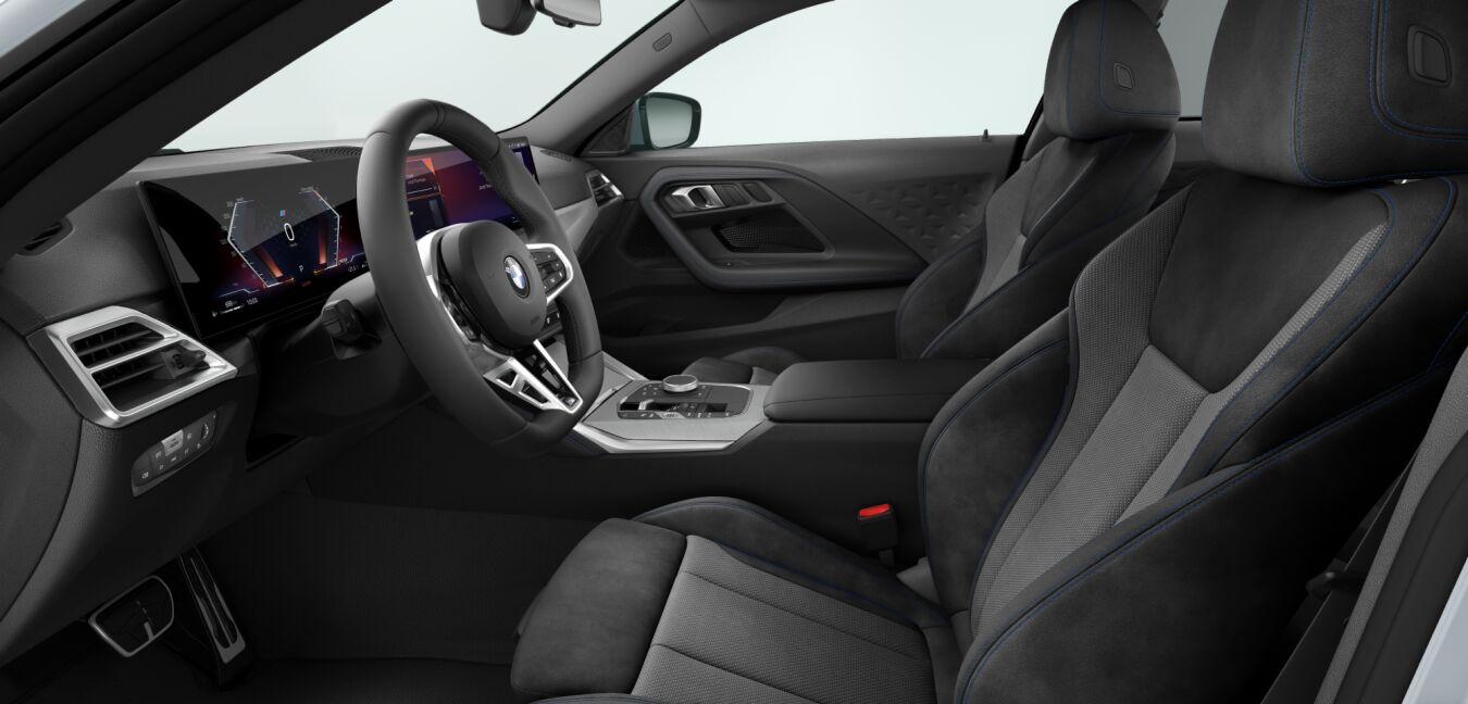 BMW BMW 2er im Innenraum seitlich BMW BMW 2er im Innenraum seitlich