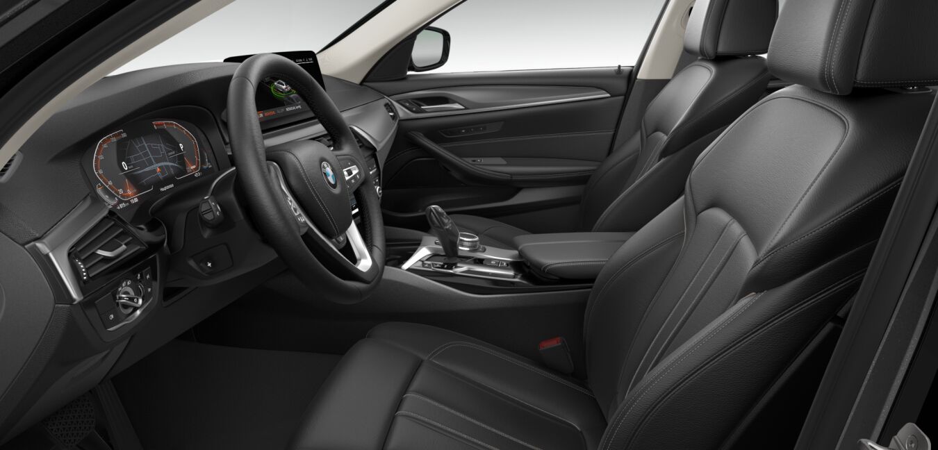 BMW BMW 5er im Innenraum seitlich BMW BMW 5er im Innenraum seitlich