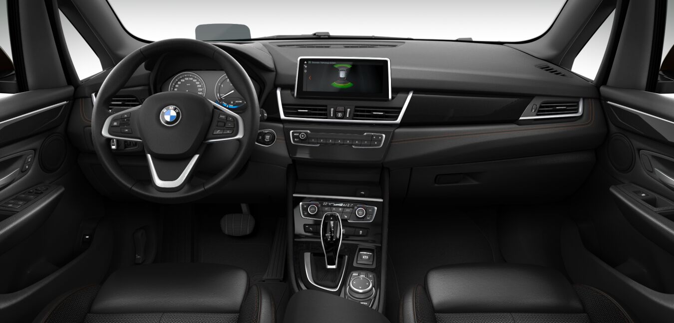 BMW BMW 2er im Innenraum von vorne