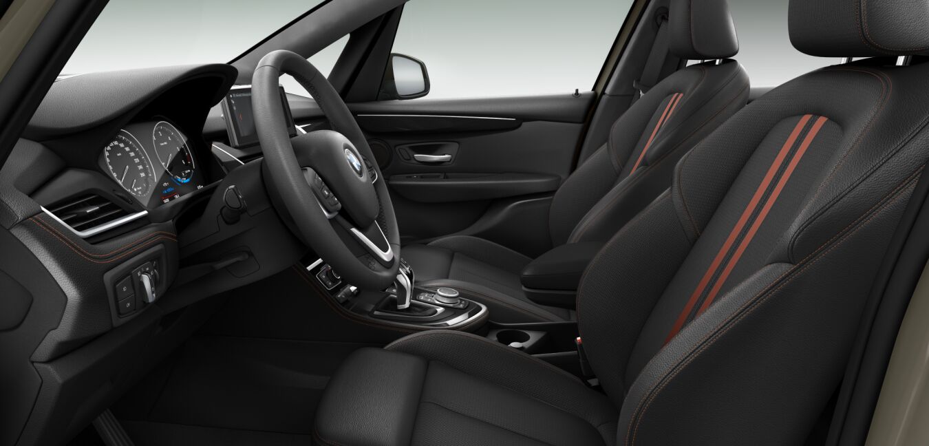 BMW BMW 2er im Innenraum seitlich