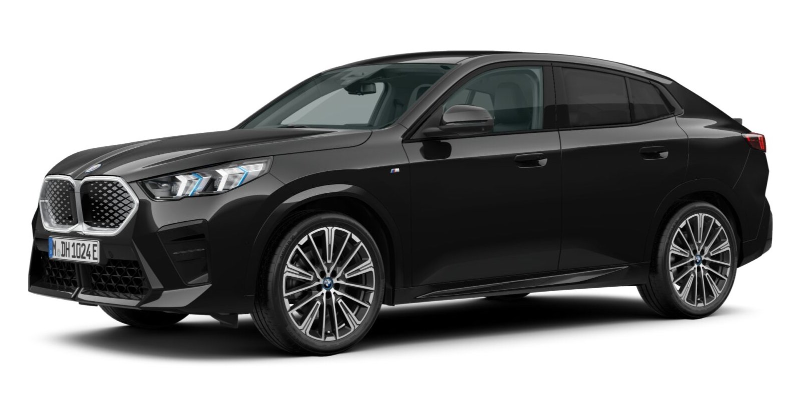 BMW iX2 xDrive30 in Schwarz von vorne BMW iX2 xDrive30 in Schwarz von vorne