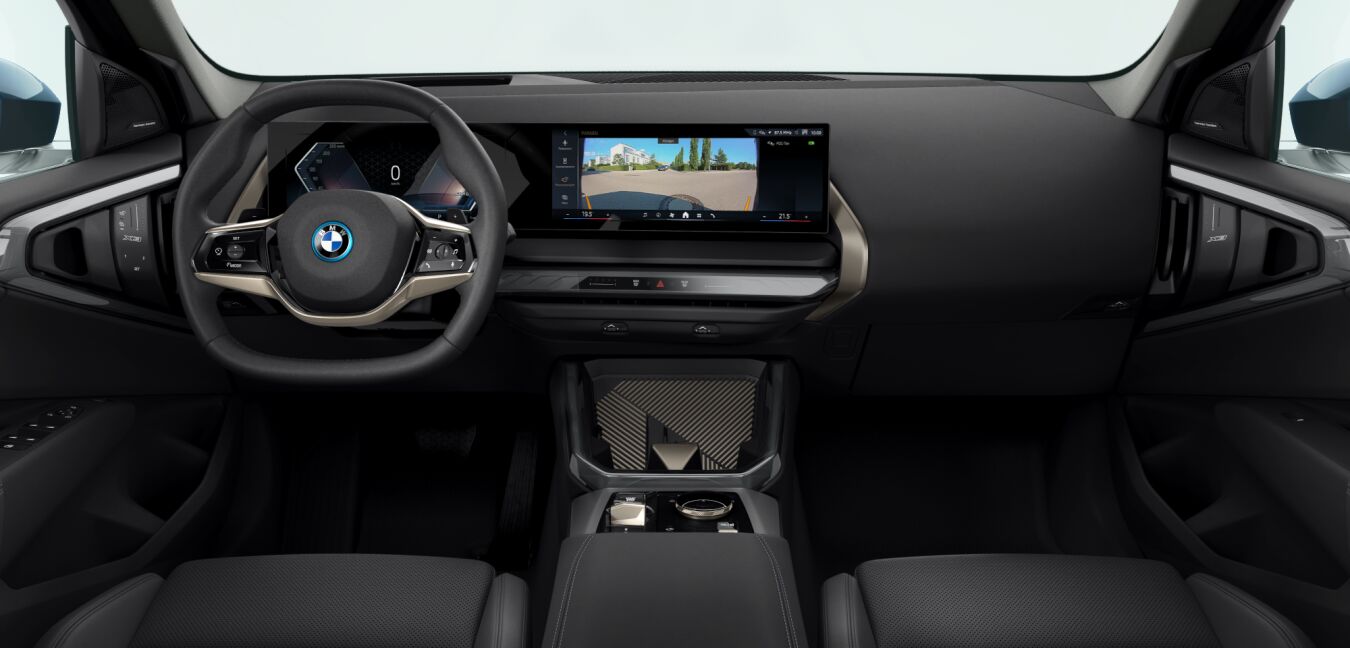 BMW BMW X im Innenraum von vorne