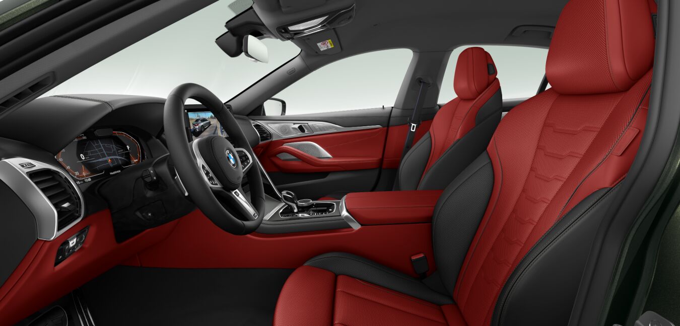 BMW BMW 8er im Innenraum seitlich BMW BMW 8er im Innenraum seitlich