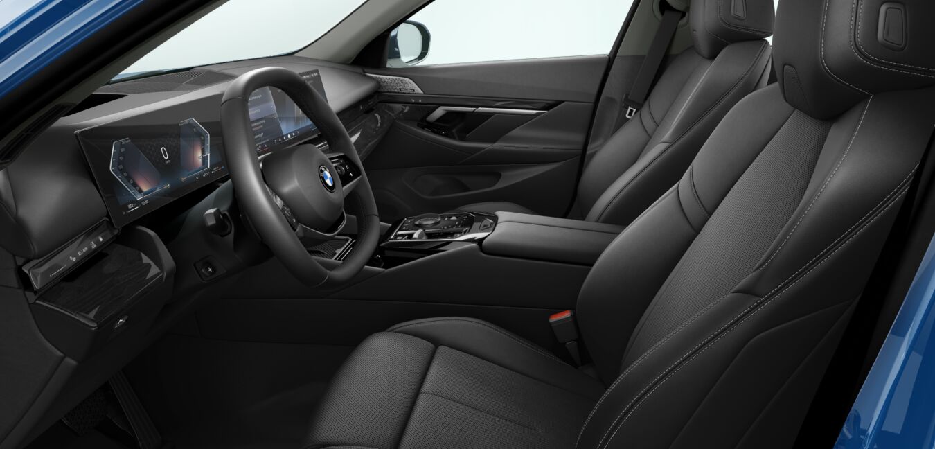 BMW BMW 5er im Innenraum seitlich BMW BMW 5er im Innenraum seitlich