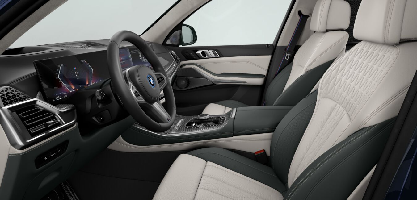 BMW BMW X im Innenraum seitlich