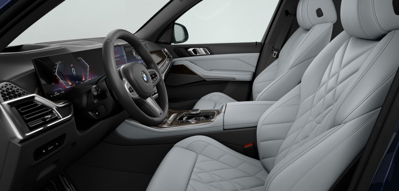 BMW BMW X im Innenraum seitlich