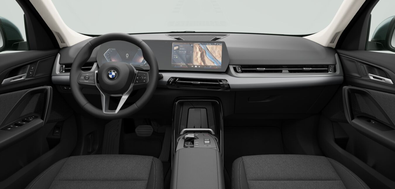 BMW BMW X im Innenraum von vorne