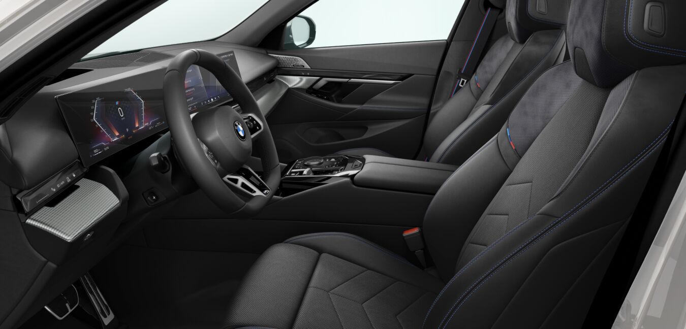 BMW BMW 5er im Innenraum seitlich BMW BMW 5er im Innenraum seitlich
