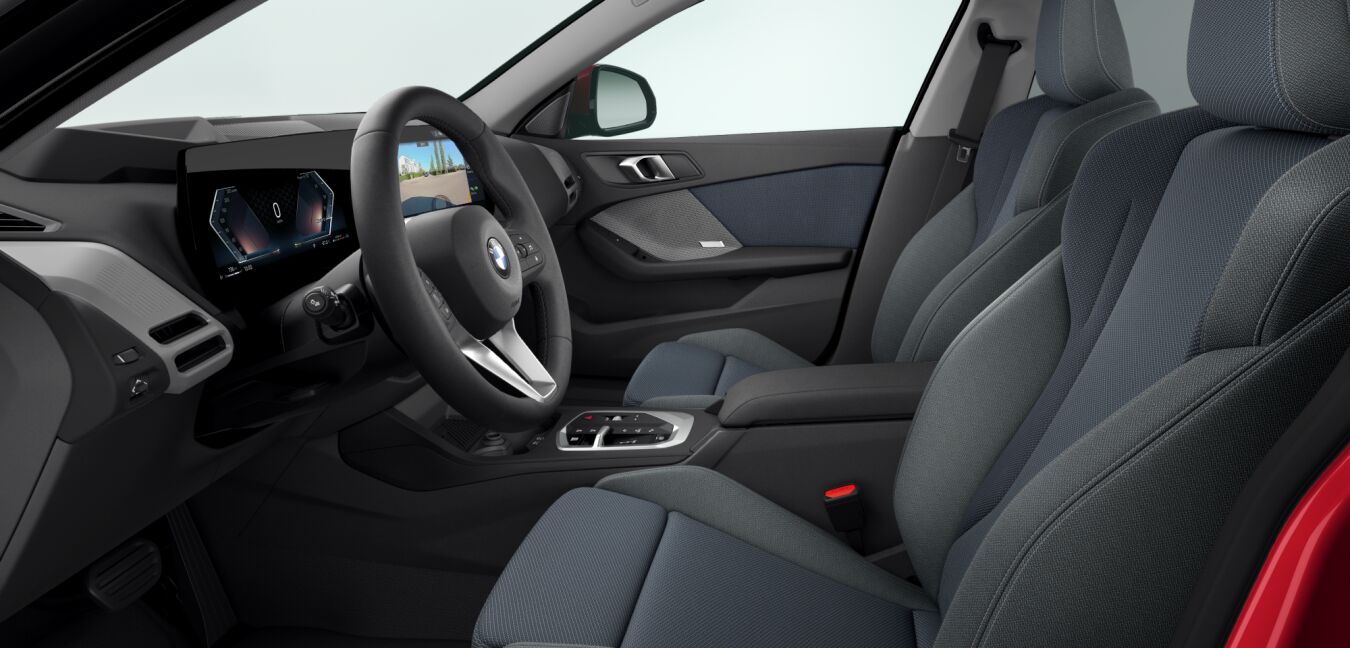 BMW BMW 2er im Innenraum seitlich BMW BMW 2er im Innenraum seitlich