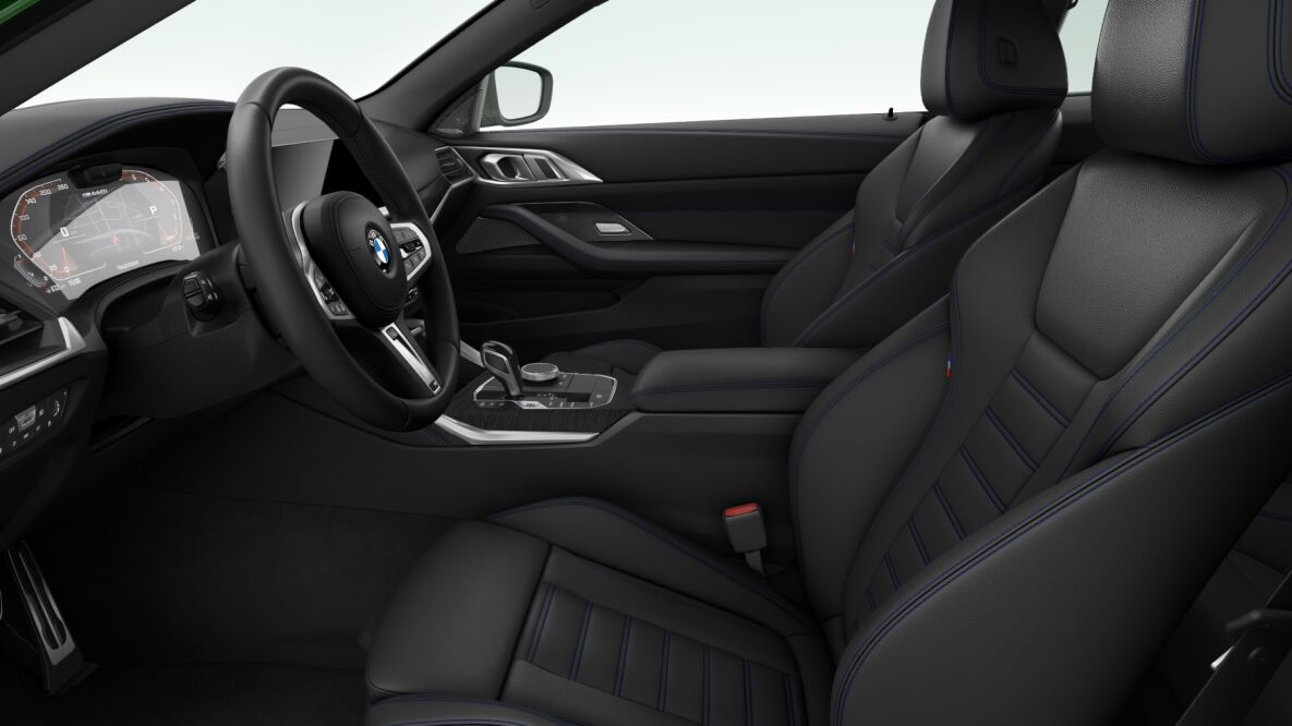 BMW BMW 4er im Innenraum seitlich BMW BMW 4er im Innenraum seitlich