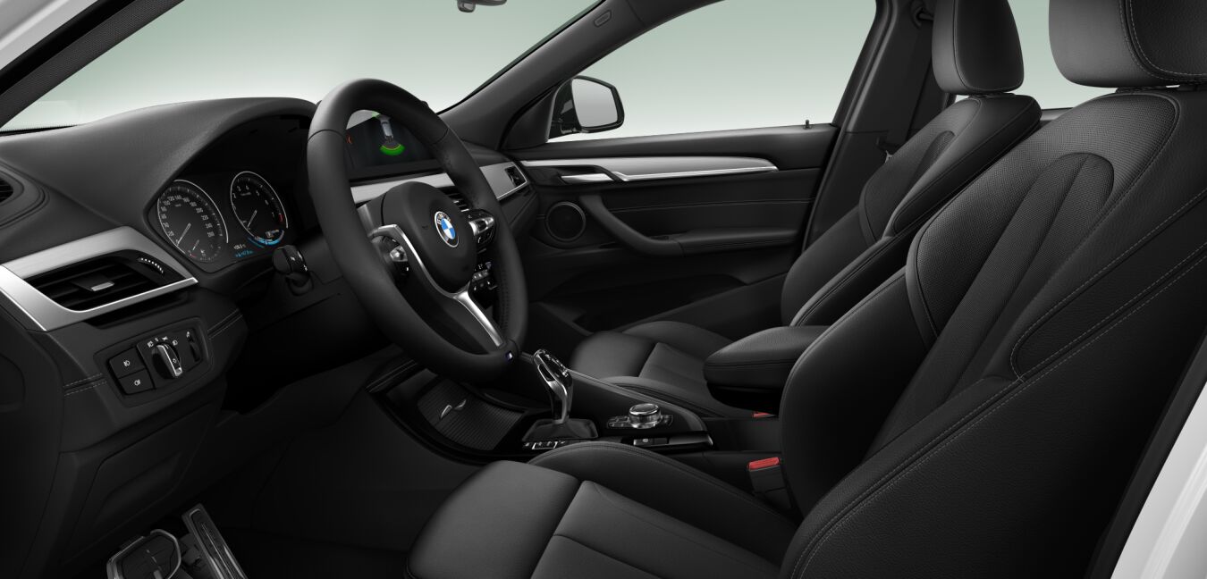 BMW BMW X im Innenraum seitlich BMW BMW X im Innenraum seitlich