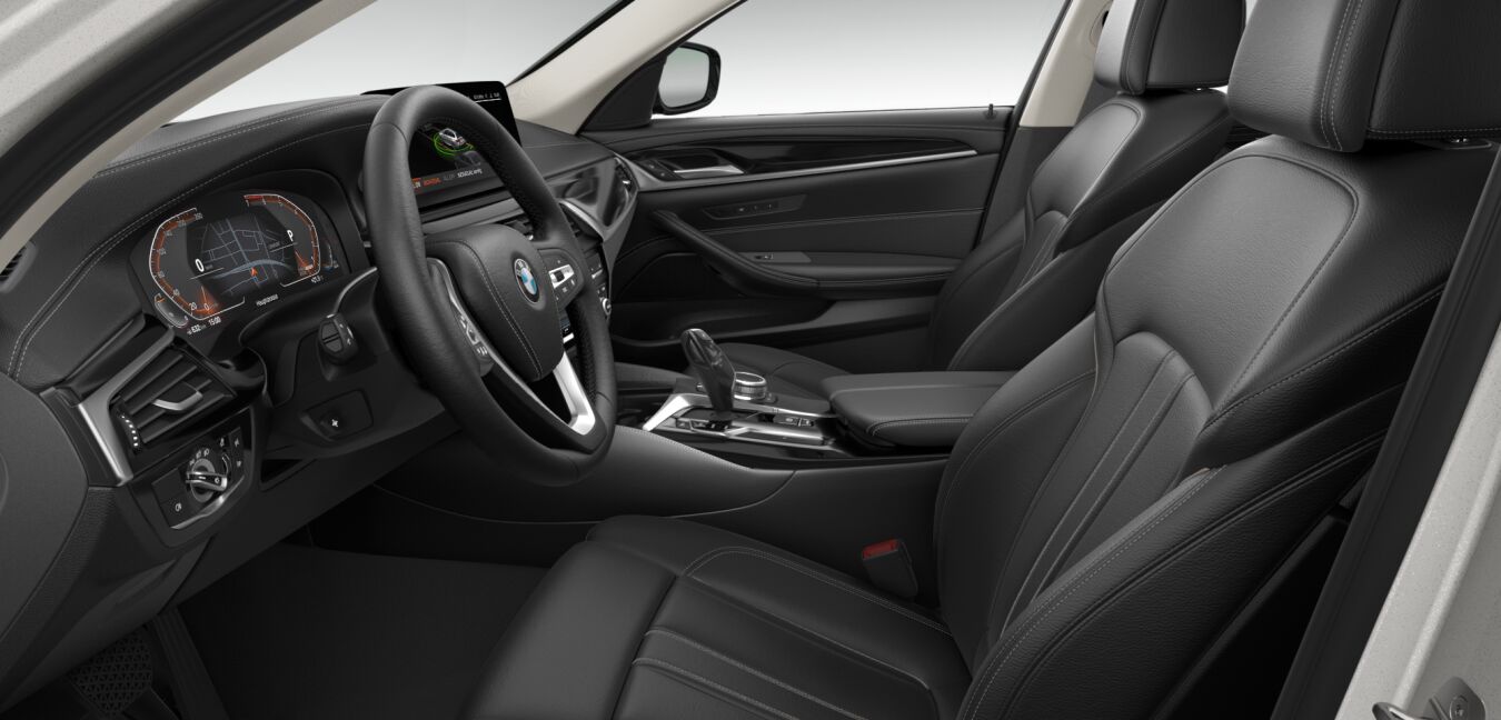 BMW BMW 5er im Innenraum seitlich BMW BMW 5er im Innenraum seitlich