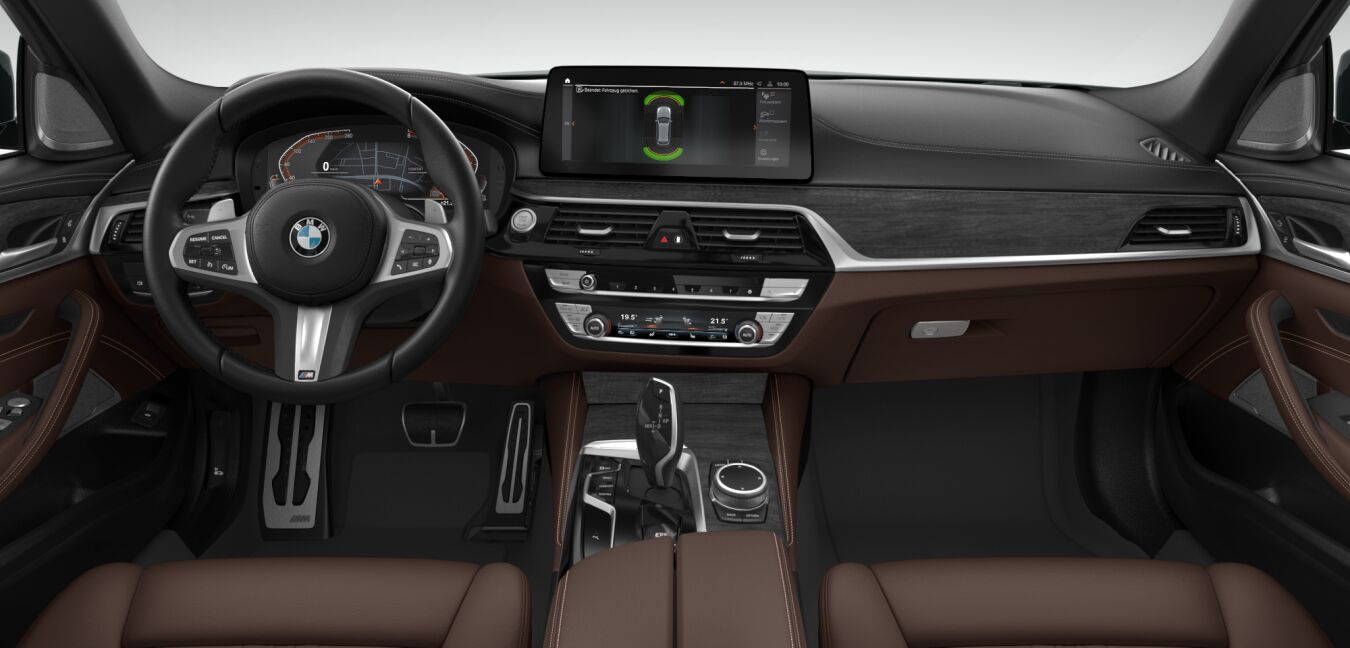 BMW BMW 5er im Innenraum von vorne BMW BMW 5er im Innenraum von vorne