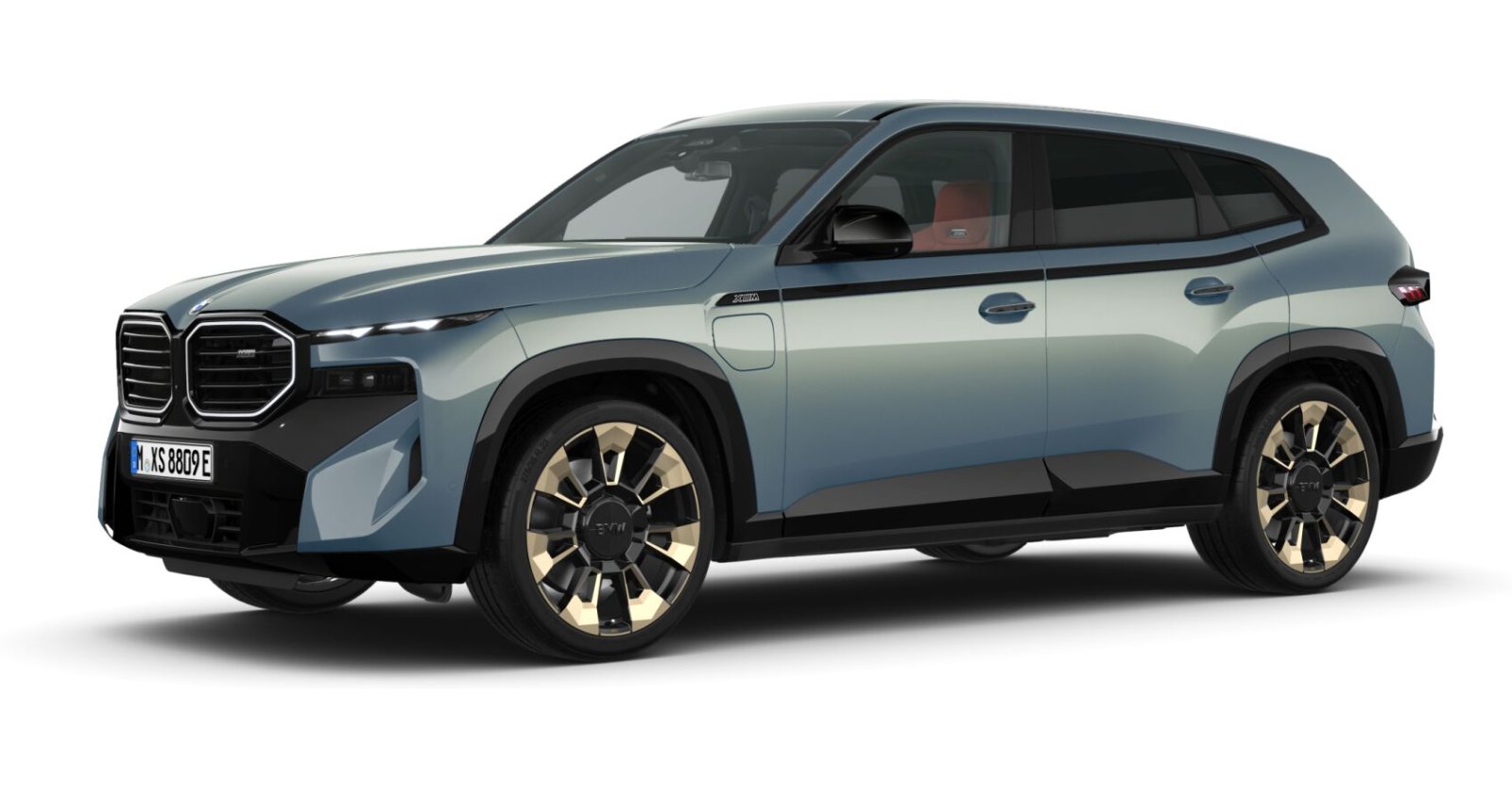 BMW XM 50e in Grün von vorne