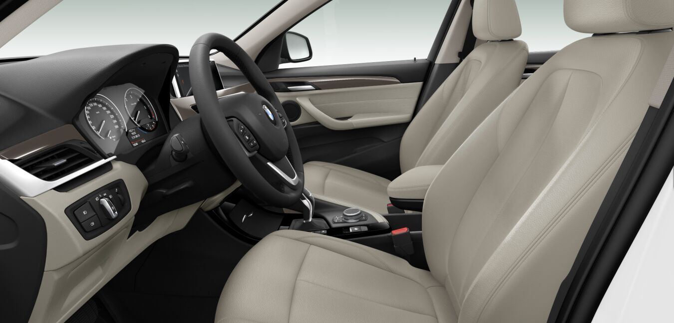 BMW BMW X im Innenraum seitlich BMW BMW X im Innenraum seitlich