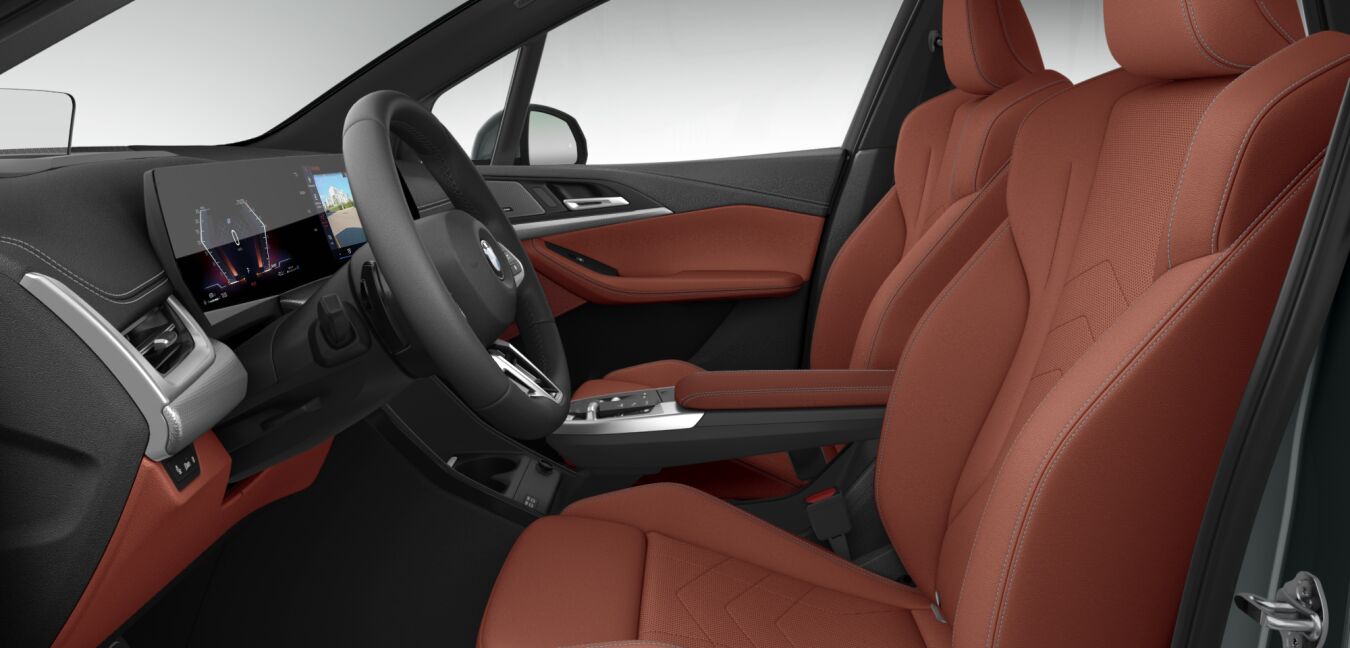 BMW BMW 2er im Innenraum seitlich BMW BMW 2er im Innenraum seitlich
