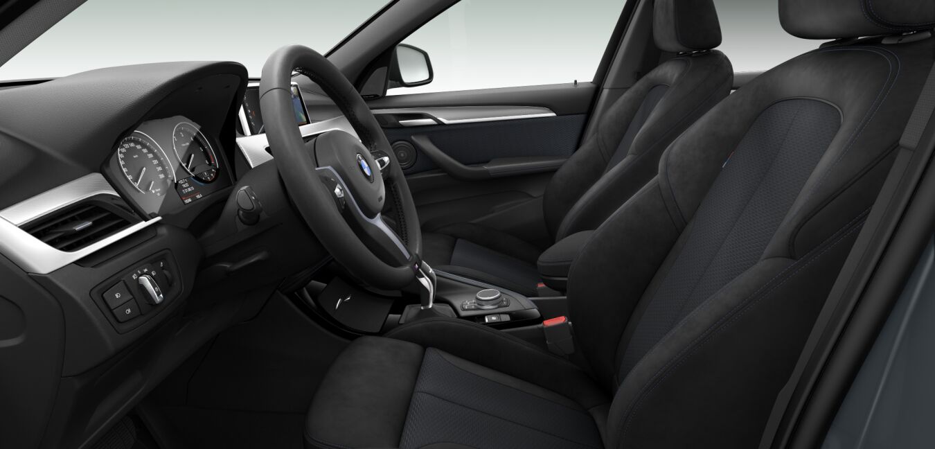 BMW BMW X im Innenraum seitlich BMW BMW X im Innenraum seitlich