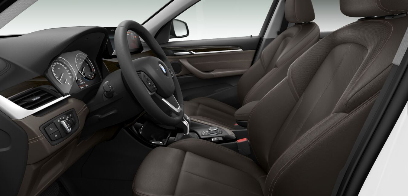 BMW BMW X im Innenraum seitlich BMW BMW X im Innenraum seitlich