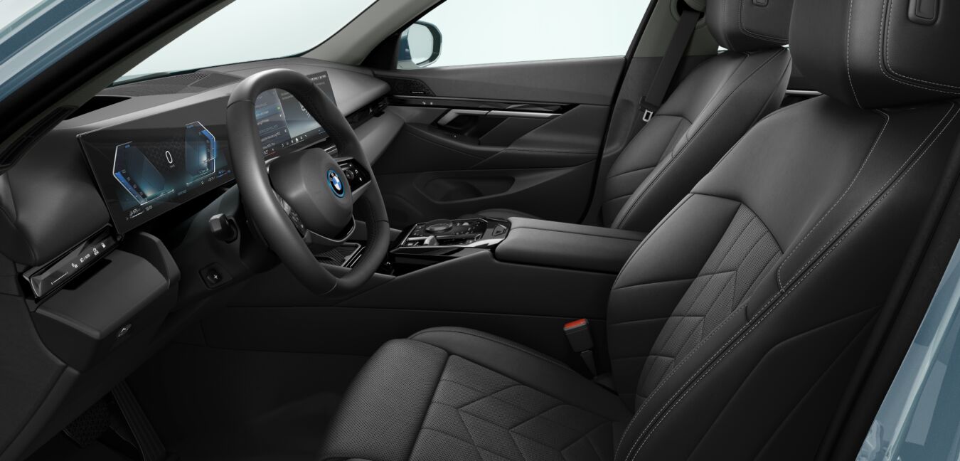 BMW BMW 5er im Innenraum seitlich BMW BMW 5er im Innenraum seitlich