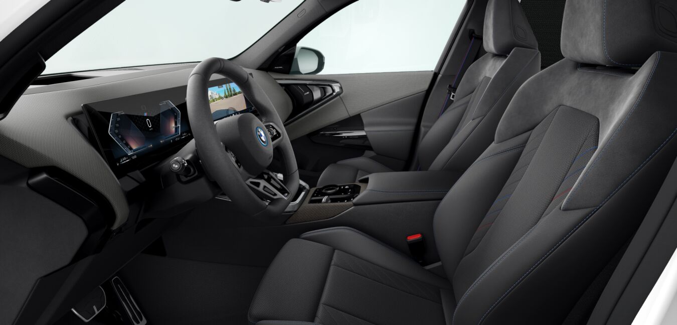BMW BMW X im Innenraum seitlich