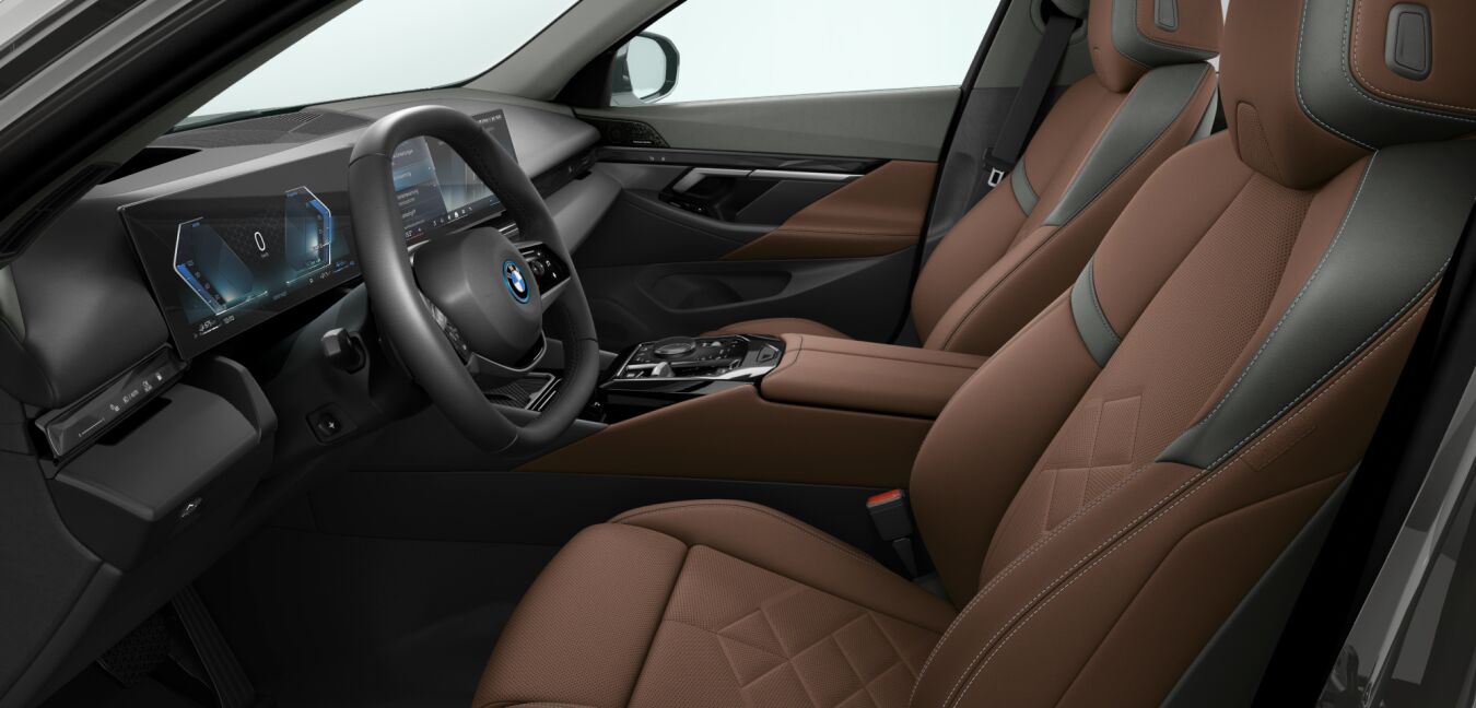 BMW BMW 5er im Innenraum seitlich