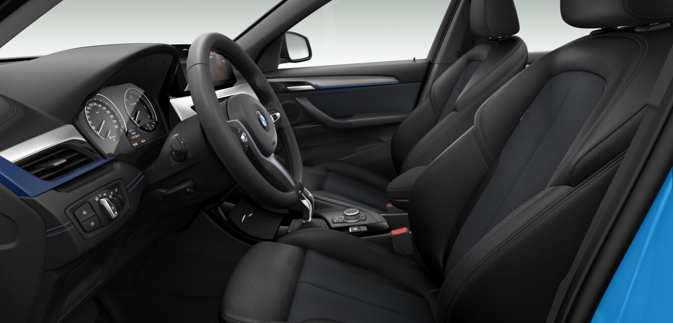 BMW BMW X im Innenraum seitlich BMW BMW X im Innenraum seitlich