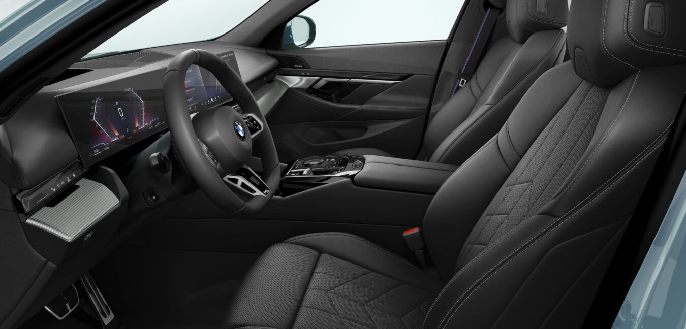 BMW BMW 5er im Innenraum seitlich BMW BMW 5er im Innenraum seitlich