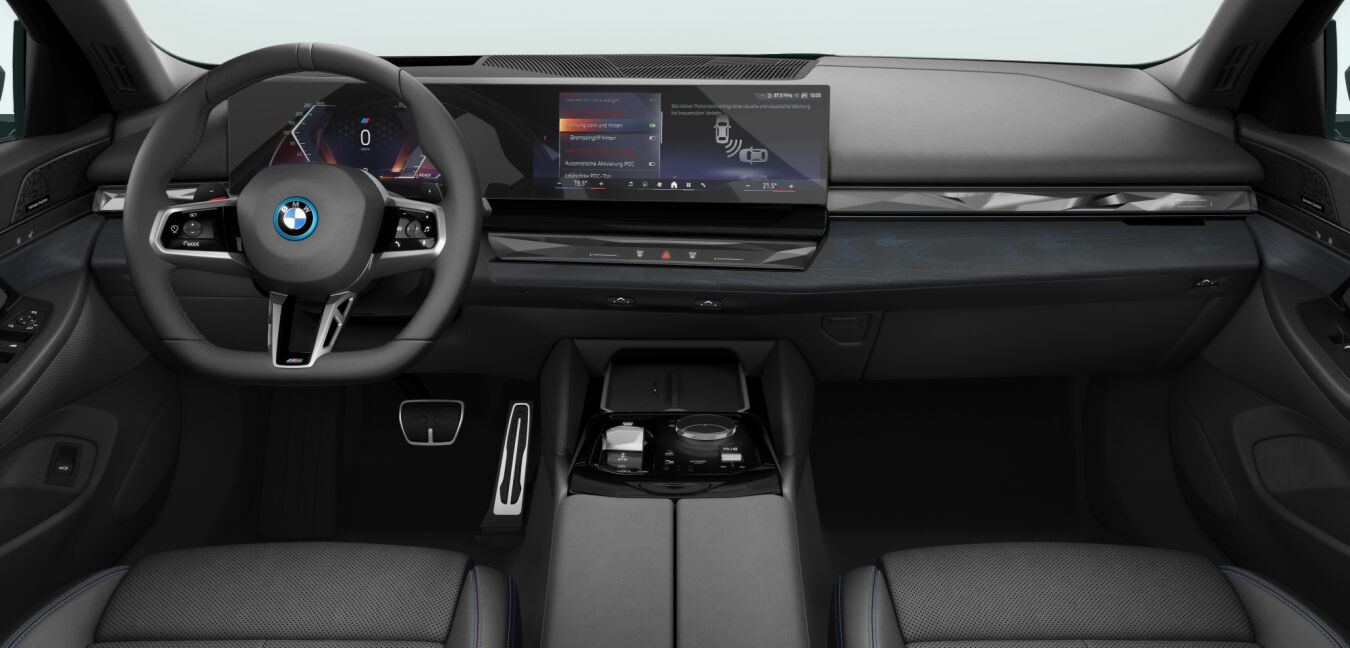 BMW BMW 5er im Innenraum von vorne BMW BMW 5er im Innenraum von vorne