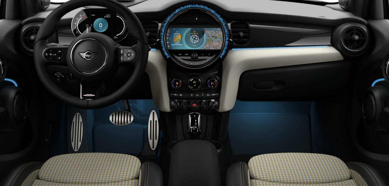 MINI MINI 5-Türer im Innenraum von vorne MINI MINI 5-Türer im Innenraum von vorne