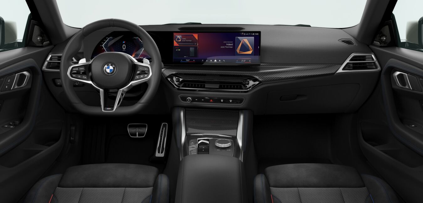 BMW BMW 2er im Innenraum von vorne BMW BMW 2er im Innenraum von vorne