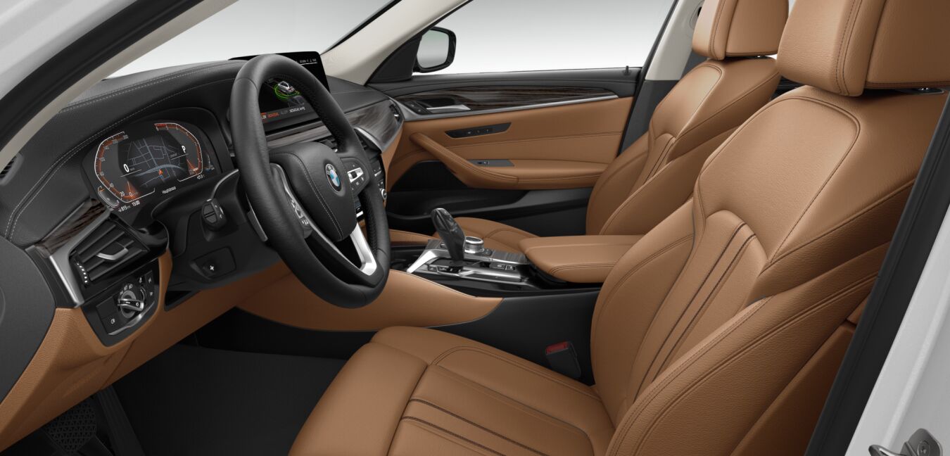 BMW BMW 5er im Innenraum seitlich