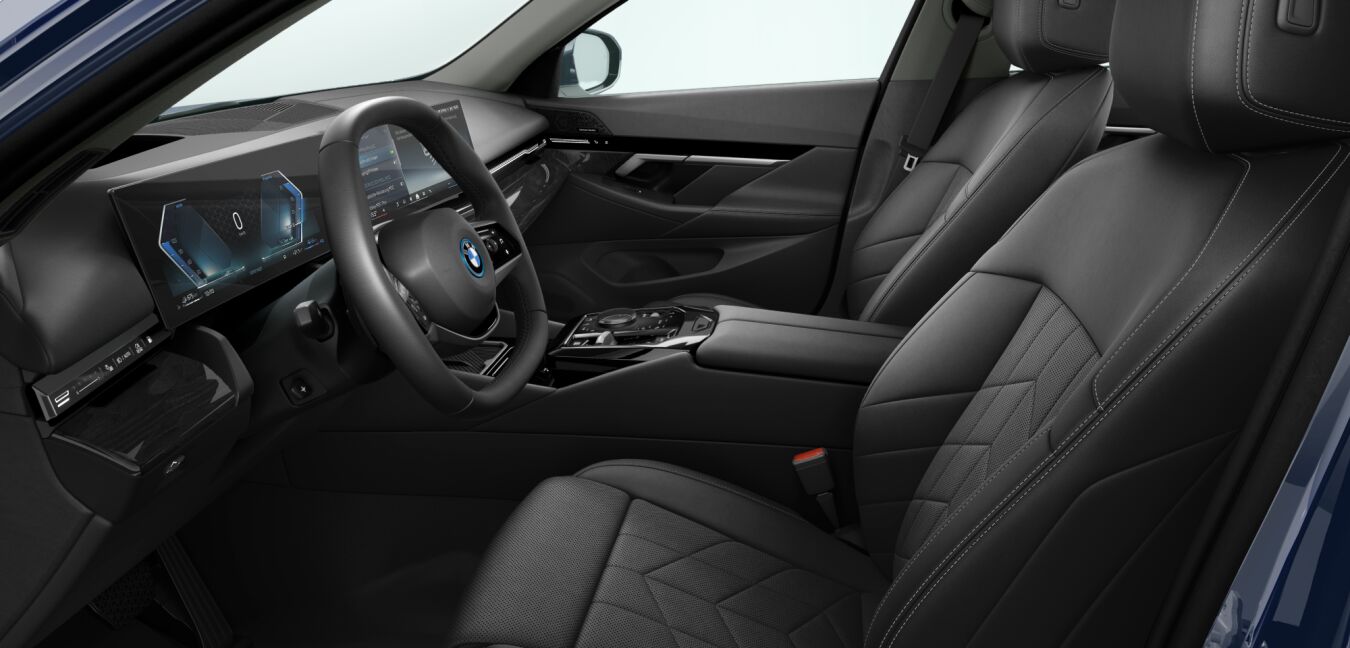 BMW BMW 5er im Innenraum seitlich BMW BMW 5er im Innenraum seitlich