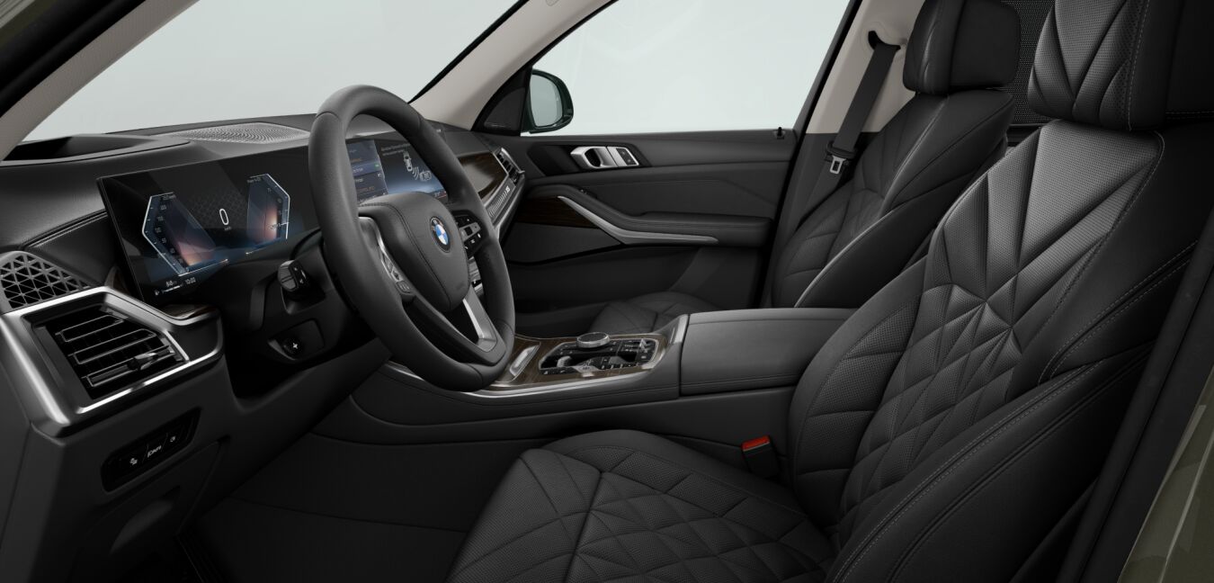 BMW BMW X im Innenraum seitlich