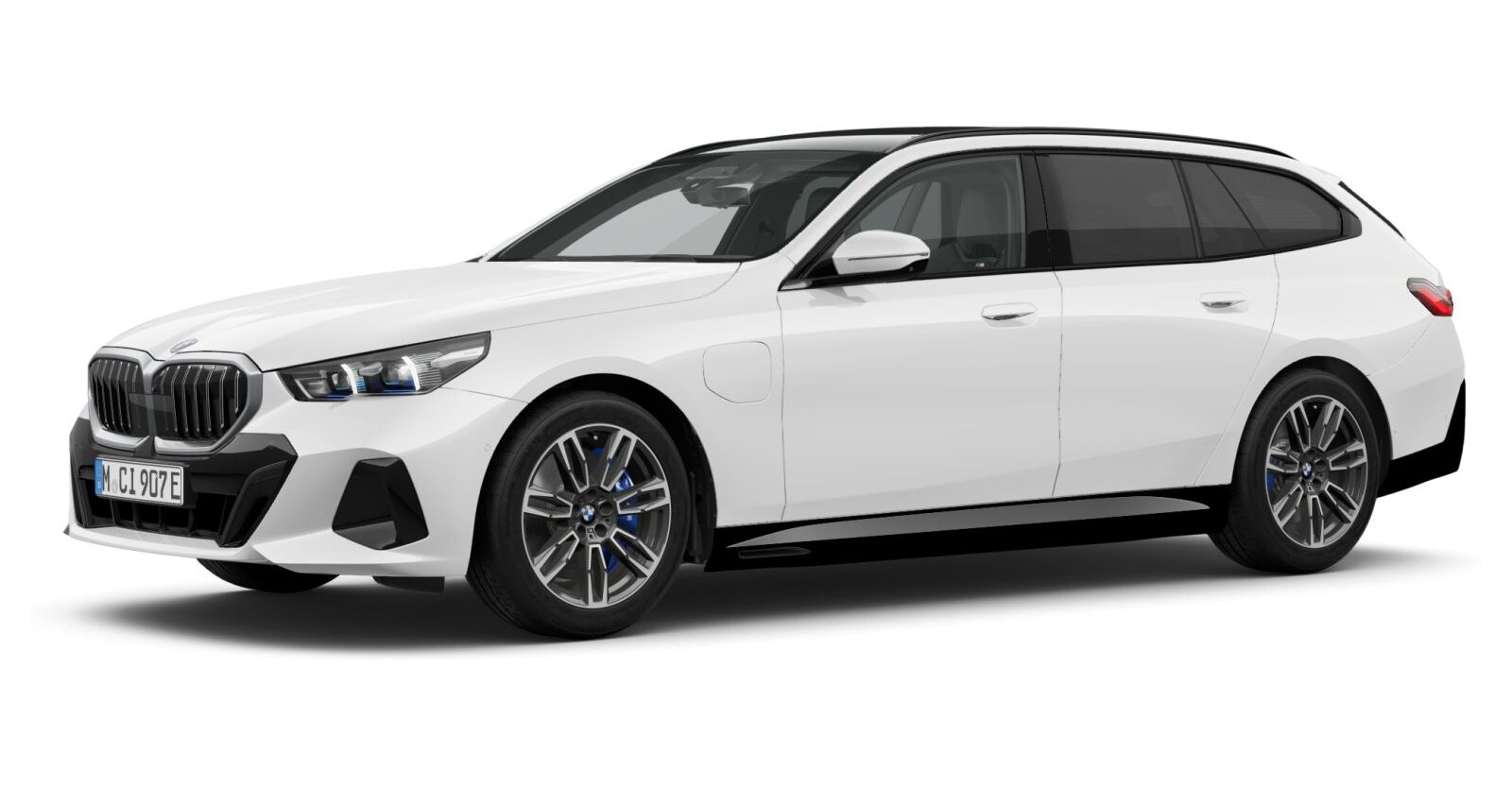 BMW 550e xDrive Touring in Weiß von vorne