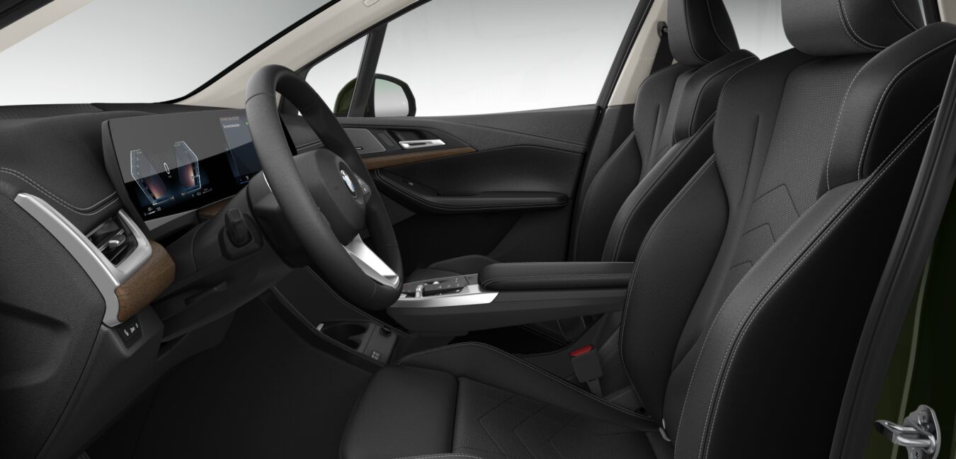 BMW BMW 2er im Innenraum seitlich BMW BMW 2er im Innenraum seitlich