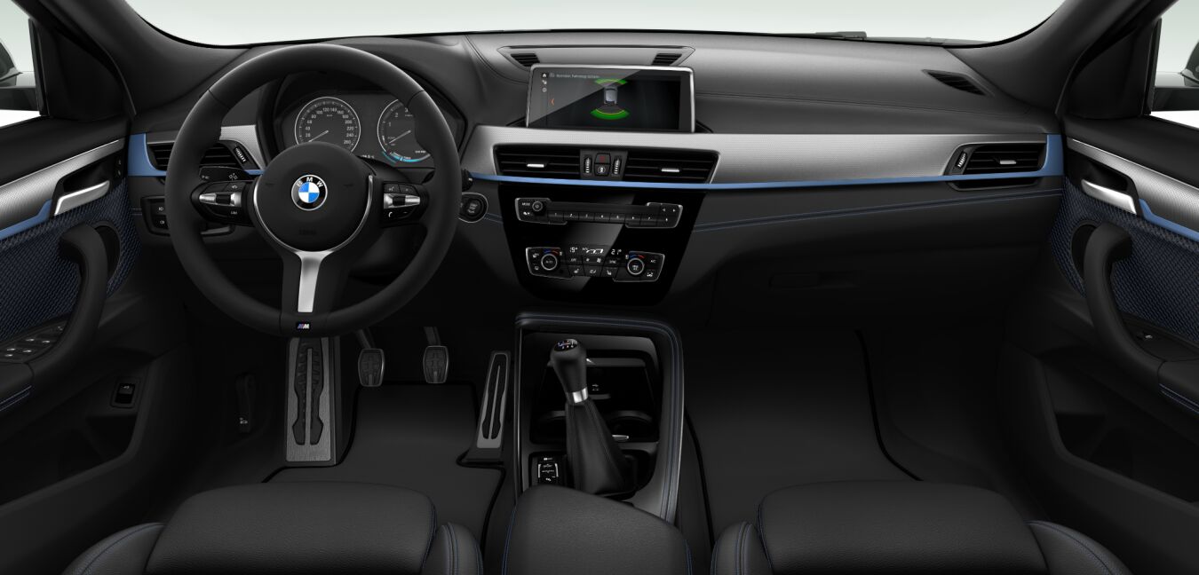 BMW BMW X im Innenraum von vorne BMW BMW X im Innenraum von vorne