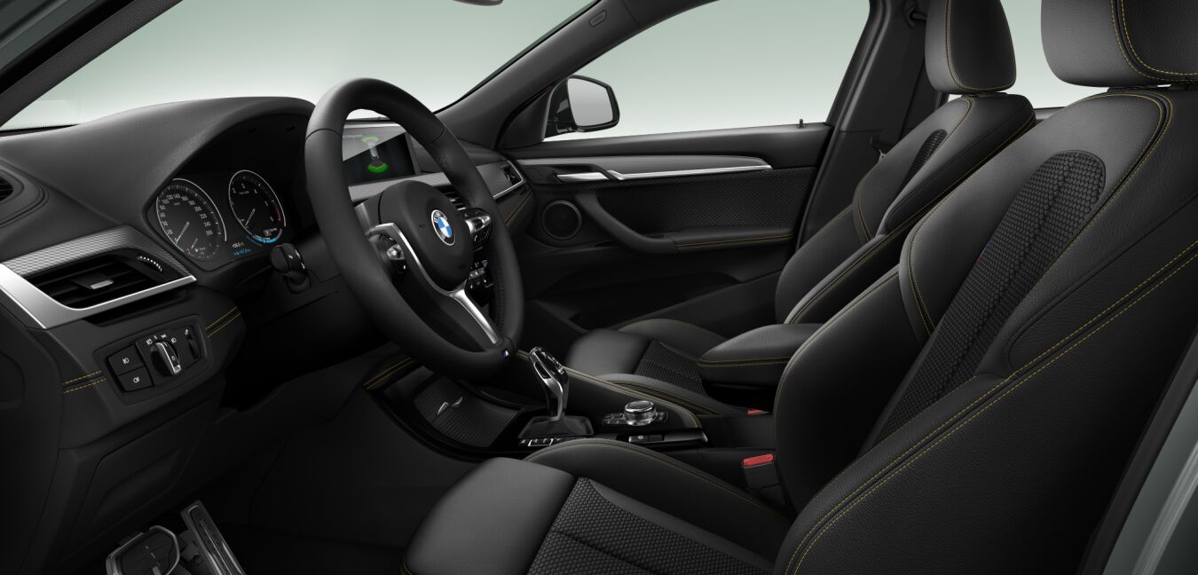 BMW BMW X im Innenraum seitlich BMW BMW X im Innenraum seitlich