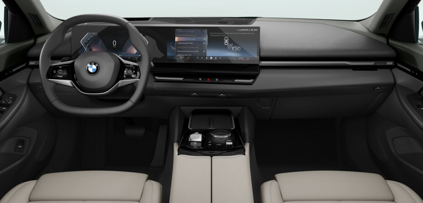 BMW BMW 5er im Innenraum von vorne BMW BMW 5er im Innenraum von vorne