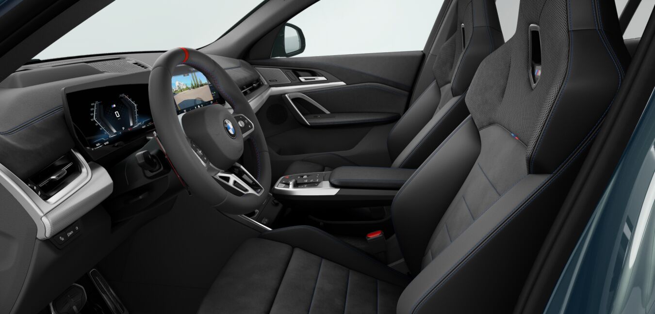 BMW BMW X im Innenraum seitlich
