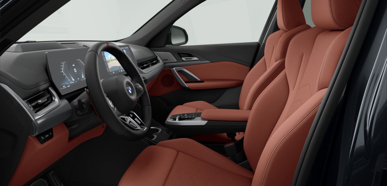 BMW BMW X im Innenraum seitlich