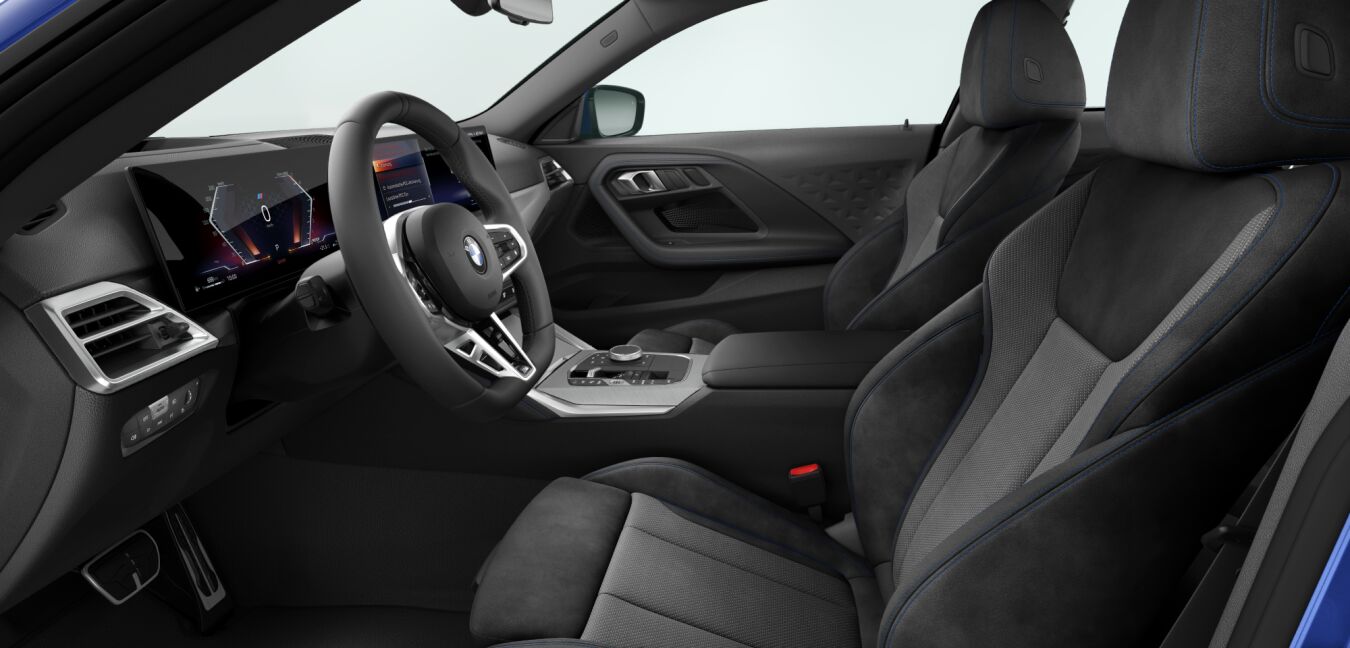 BMW BMW 2er im Innenraum seitlich BMW BMW 2er im Innenraum seitlich