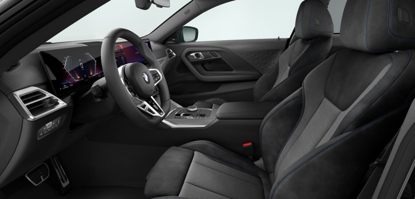 BMW BMW 2er im Innenraum seitlich BMW BMW 2er im Innenraum seitlich
