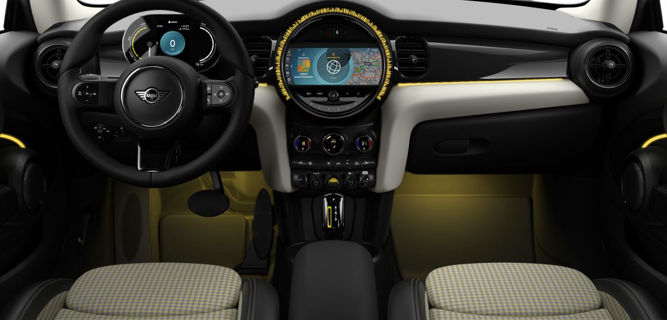 MINI MINI 3-Türer im Innenraum von vorne