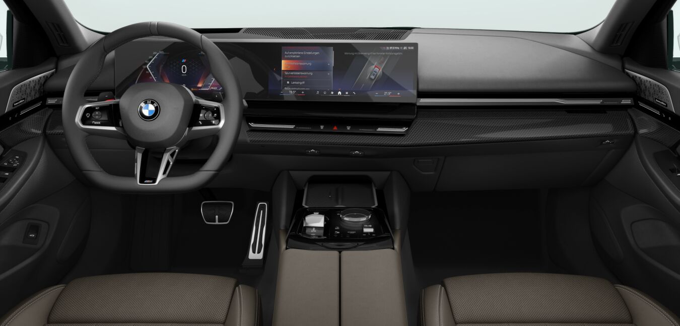 BMW BMW 5er im Innenraum von vorne BMW BMW 5er im Innenraum von vorne
