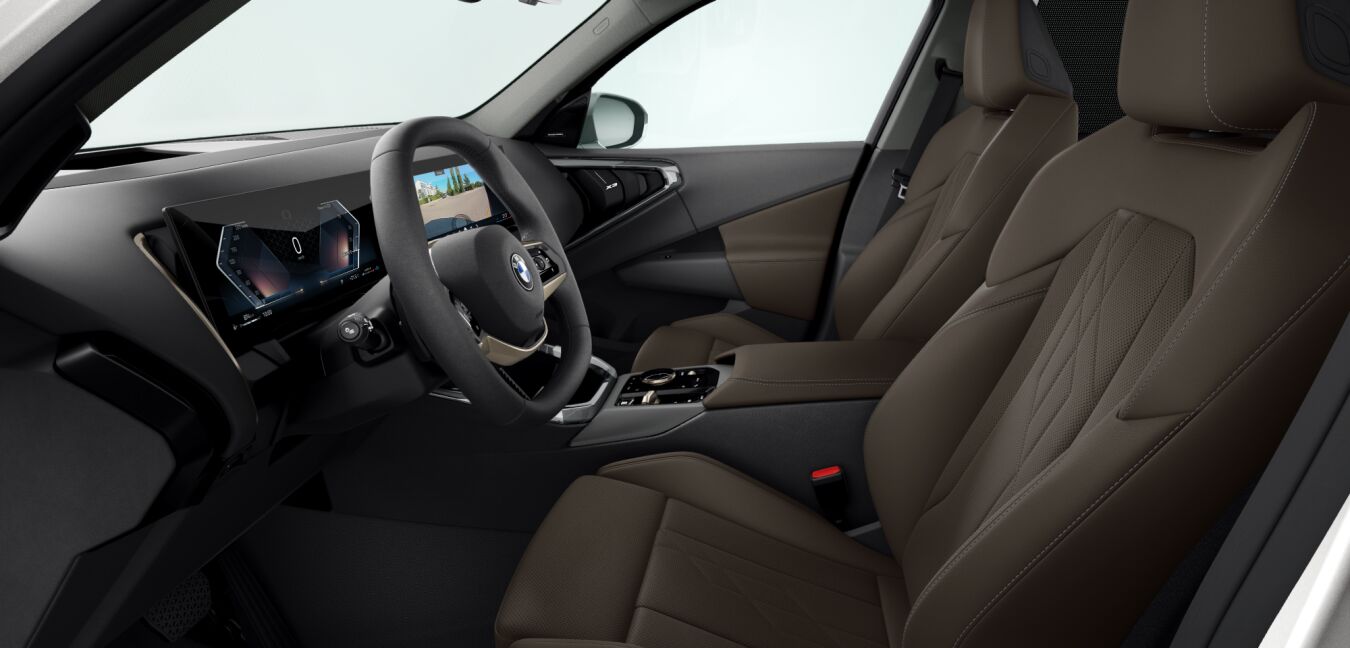 BMW BMW X im Innenraum seitlich