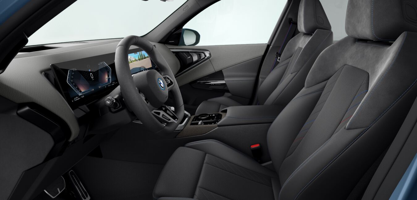 BMW BMW X im Innenraum seitlich